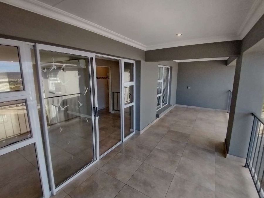 3 Bedroom Property for Sale in Heuwelkruin Western Cape